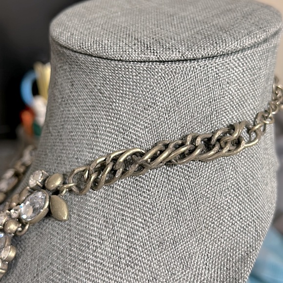 Chunky Chain Linked Statement Necklace - Picture 3 of 5